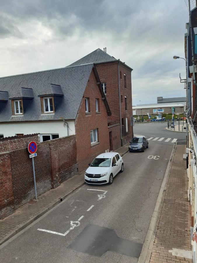Maison De Pecheur Idealement Situee. 勒特雷波尔 外观 照片